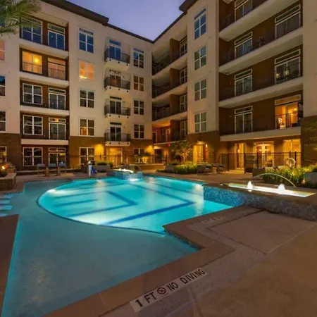 New Apart Downtown - 5Min Stadium/Parks/Museum Apartment